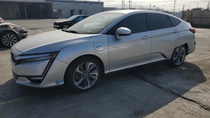 auto na kľúč z USA